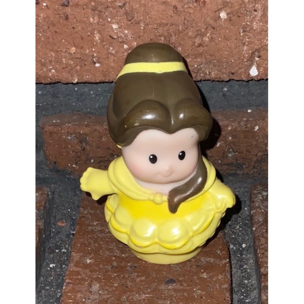 Fisher-Price Little People Disney Princess Belle Beauty and the Beast 2012